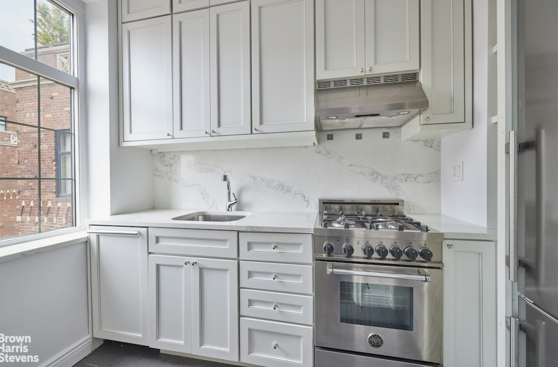 470 West 24th Street 19D Chelsea New York NY 10011