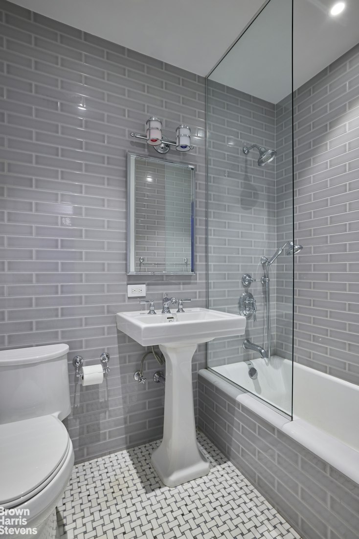 470 West 24th Street 19D Chelsea New York NY 10011