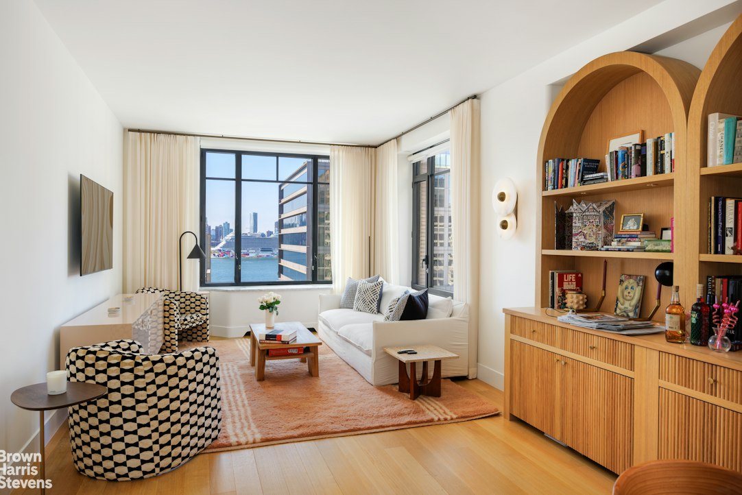 110 Charlton Street 14C Soho New York NY 10014