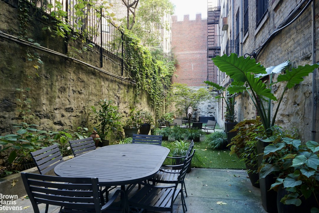 16 East 98th Street 2A Upper East Side New York NY 10029
