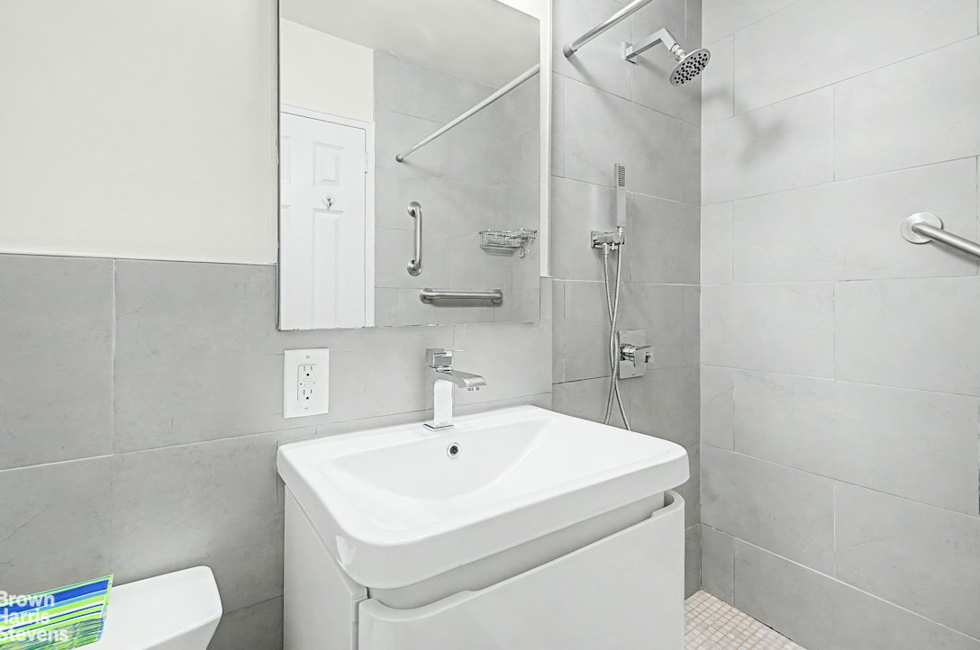 520 East 72nd Street 7N Upper East Side New York NY 10021