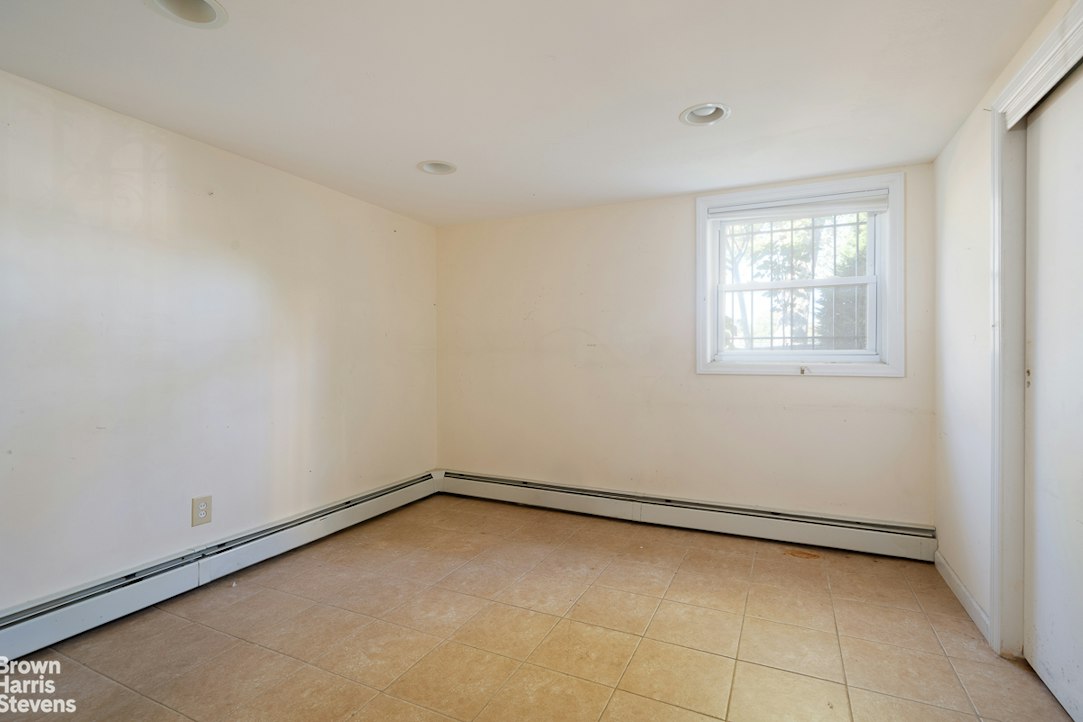 154 Princeton Avenue New Dorp Staten Island NY 10306