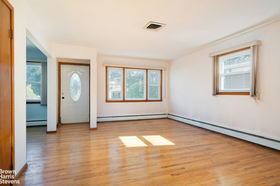 154 Princeton Avenue New Dorp Staten Island NY 10306