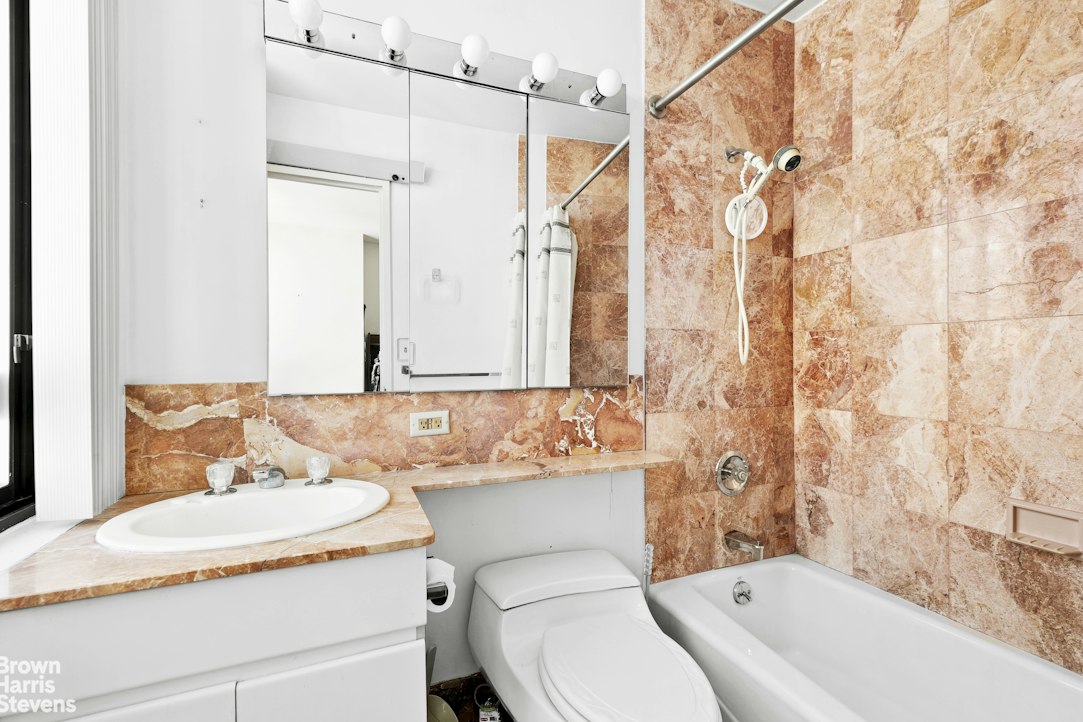 171 East 84th Street 30C Upper East Side New York NY 10028