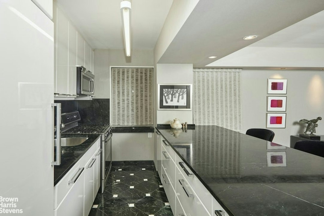 11 East 87th Street 8CD Carnegie Hill New York NY 10128
