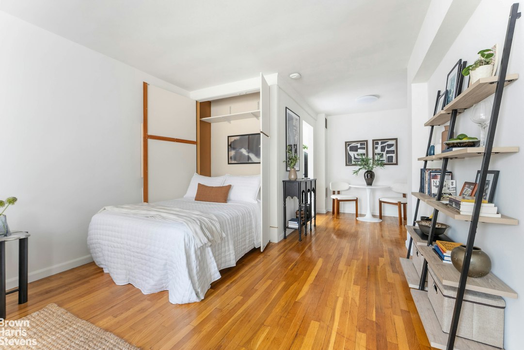 408 West 34th Street 3L Chelsea New York NY 10001