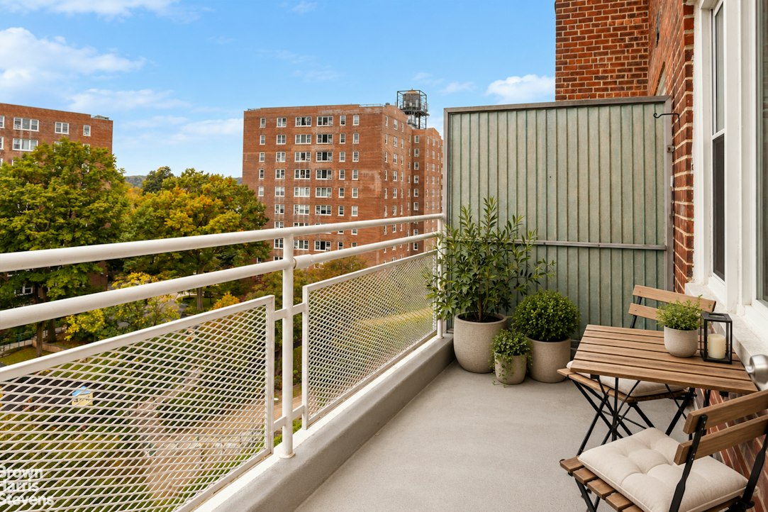 609 Kappock Street 8D Riverdale Bronx NY 10463