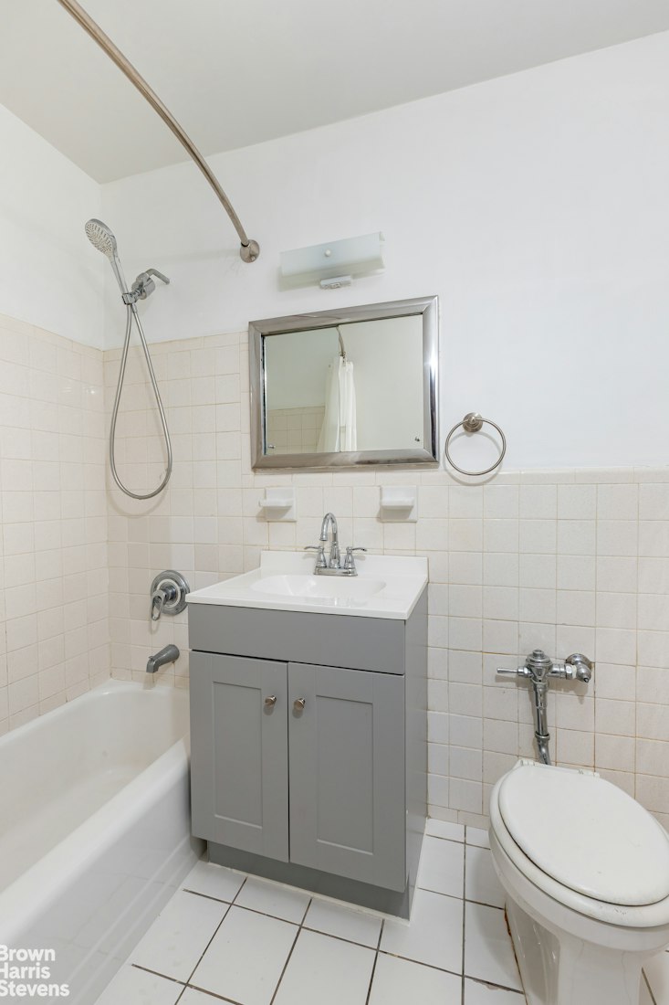 609 Kappock Street 8D Riverdale Bronx NY 10463