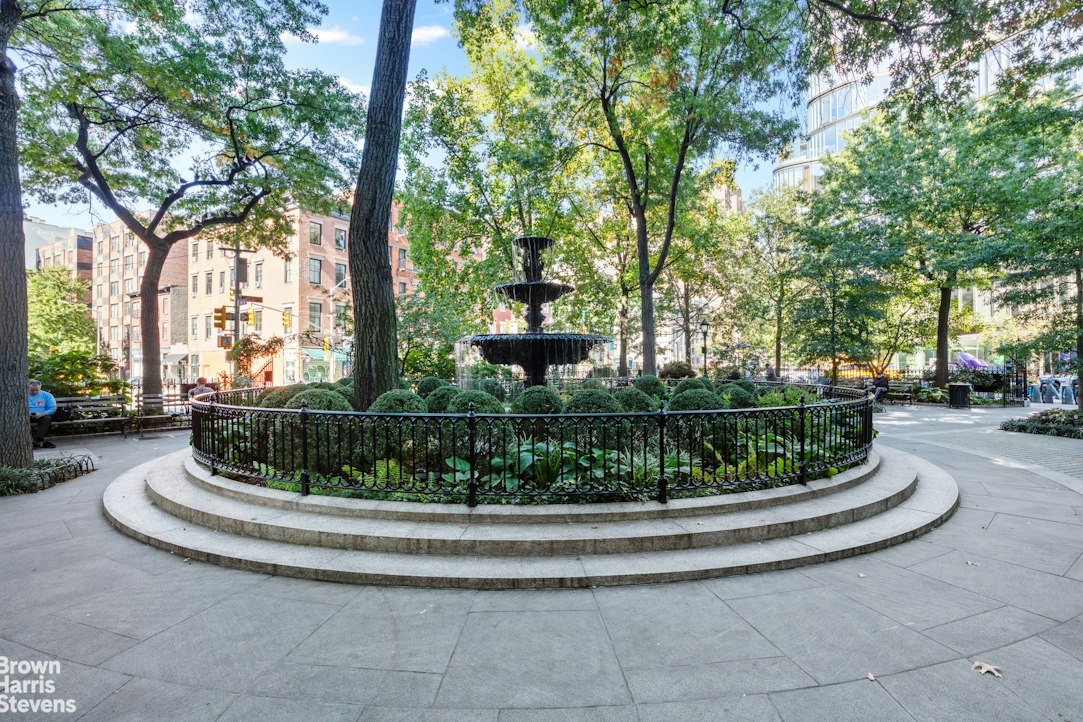2 Horatio Street 2S W. Greenwich Village New York NY 10014