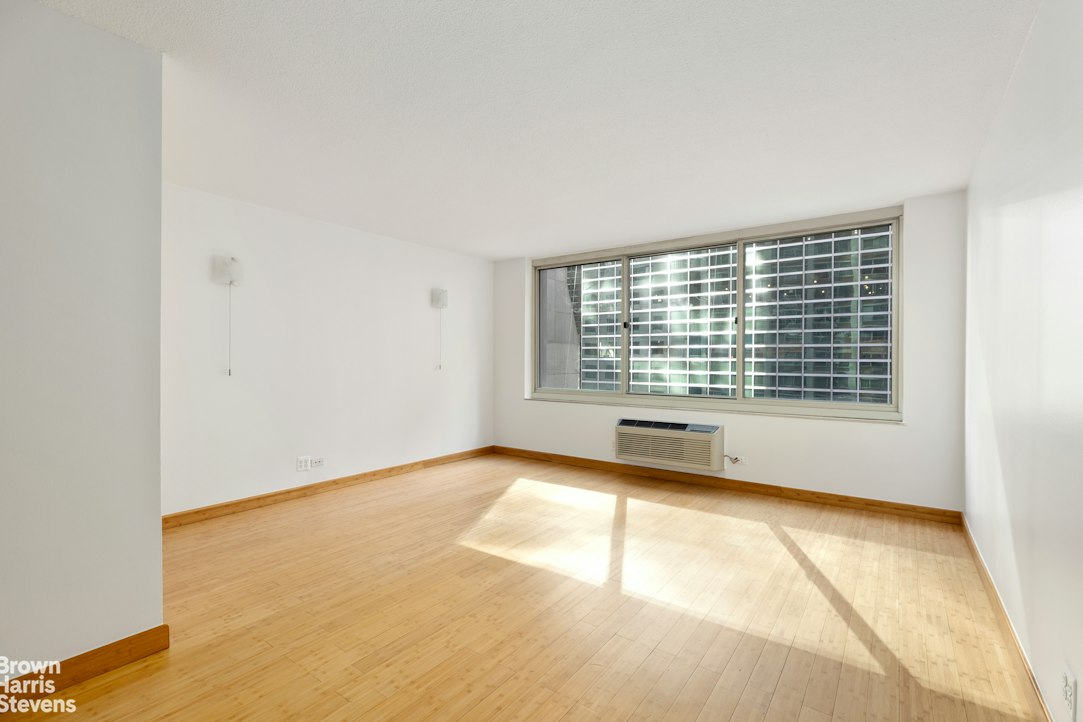 333 East 45th Street 7B Turtle Bay New York NY 10017