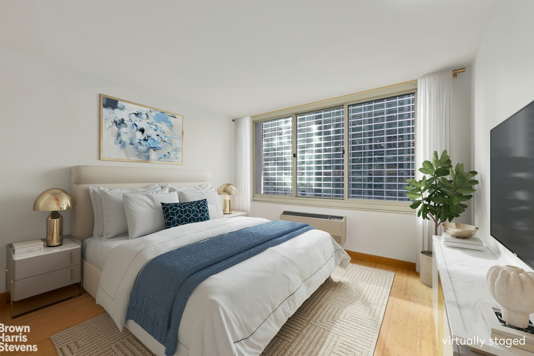 333 East 45th Street 7B Turtle Bay New York NY 10017