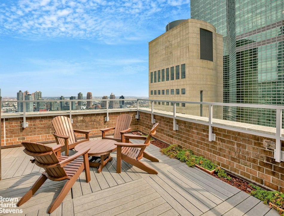 333 East 45th Street 7B Turtle Bay New York NY 10017