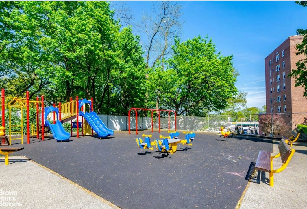 5645 Netherland Avenue 6E Riverdale Bronx NY 10471