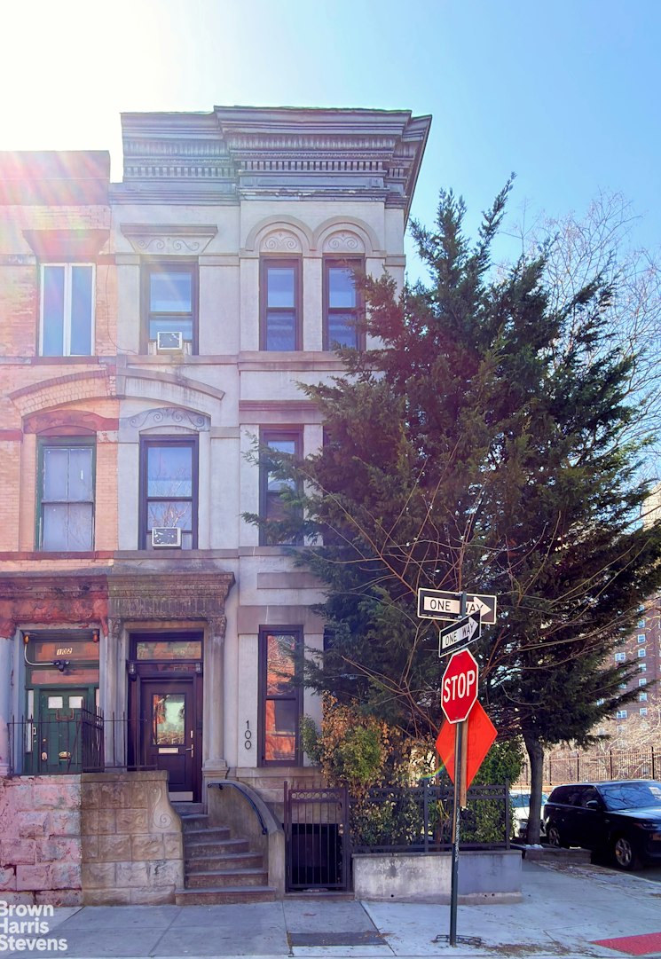 100 East 101st Street East Harlem New York NY 10029