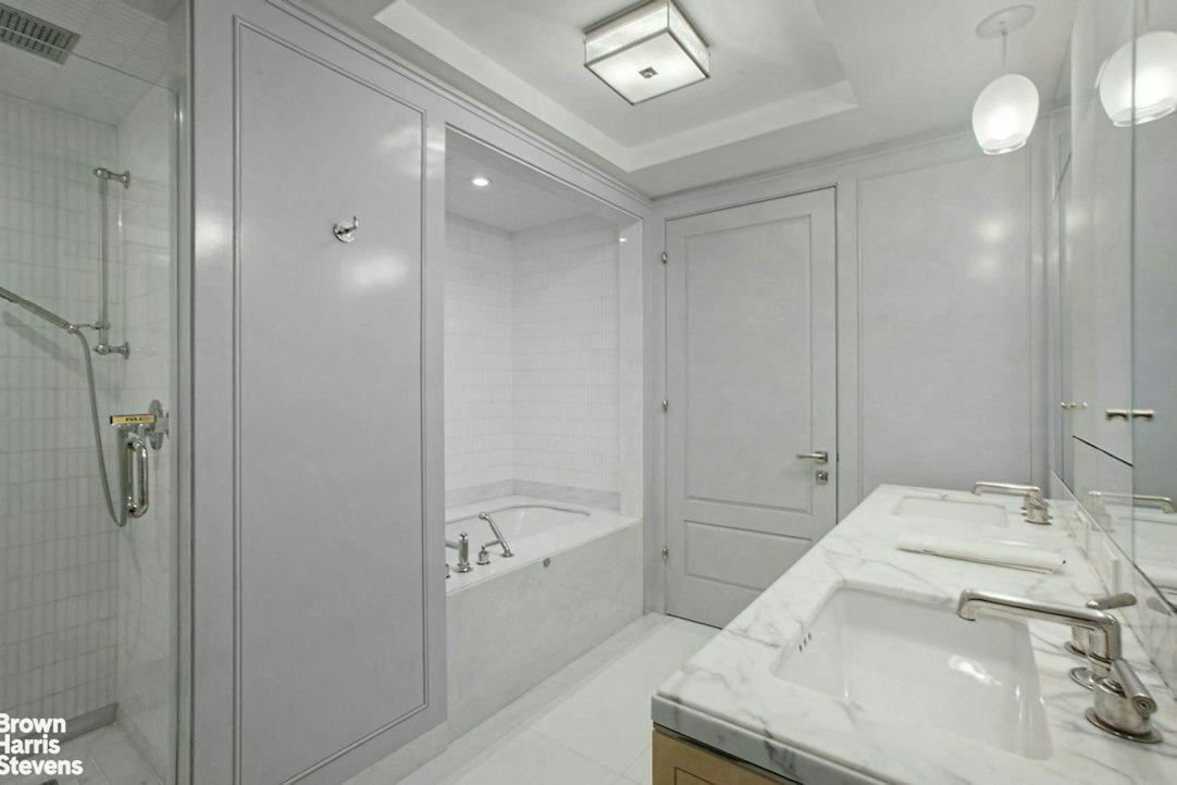 21 East 61st Street 5F Upper East Side New York NY 10065