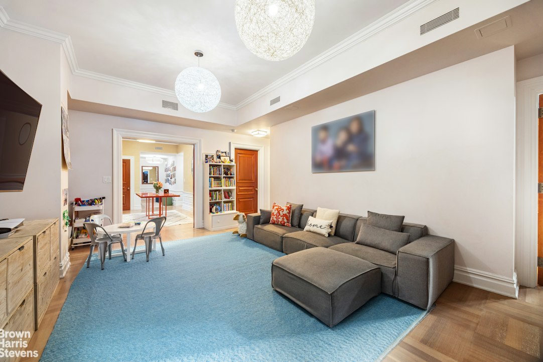 225 West 86th Street Upper West Side New York NY 10024