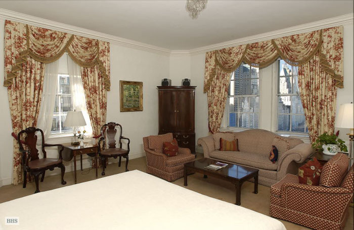 Photo 1 of 795 Fifth Avenue, Upper East Side, NYC, $550,000, Web #: 298788