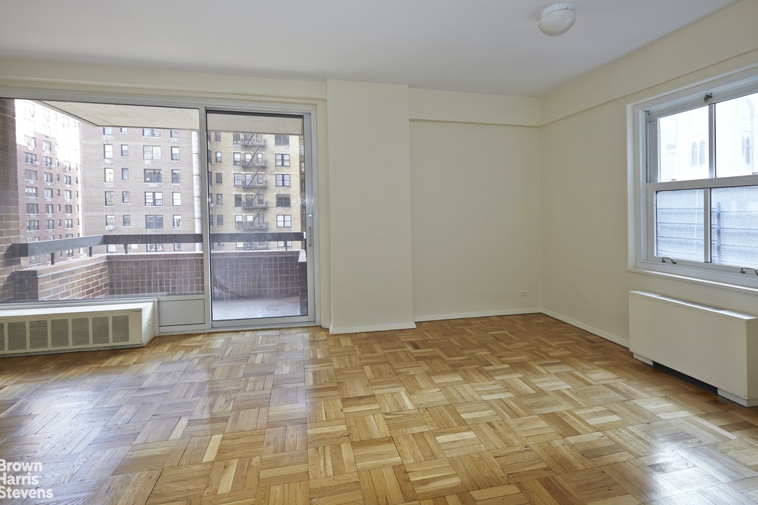 Photo 1 of East 89th Street, Upper East Side, NYC, $4,300, Web #: 9342261