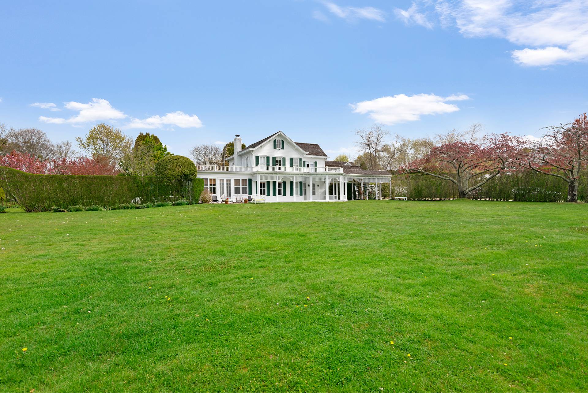 Marylea Drive, Village Of Southampton, Hamptons, NY - 7 Bedrooms  
7.5 Bathrooms - 