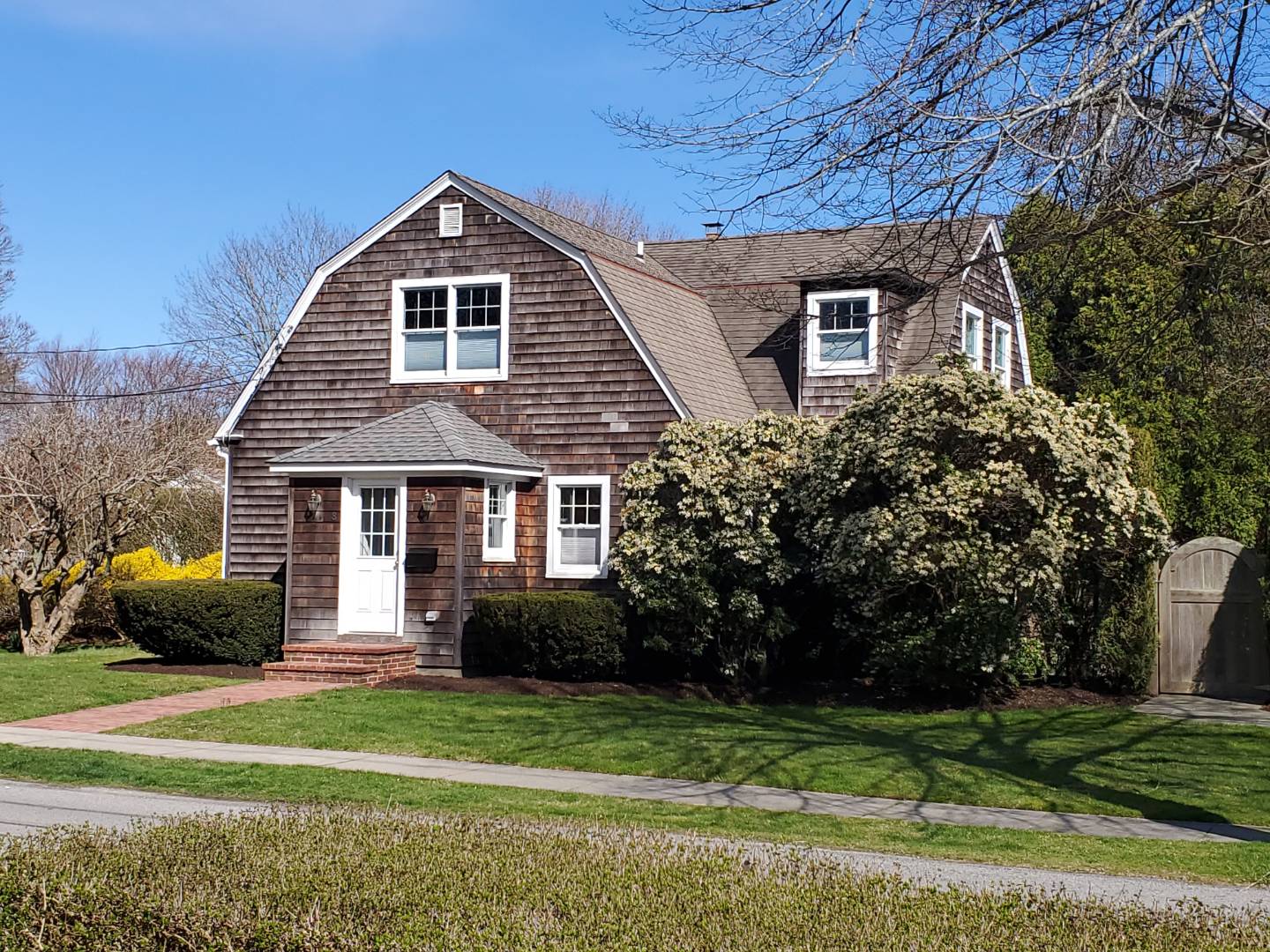 Rental Property at Village Of East Hampton, Village Of East Hampton, Hamptons, NY - Bedrooms: 3 
Bathrooms: 2  - $40,000 MO.