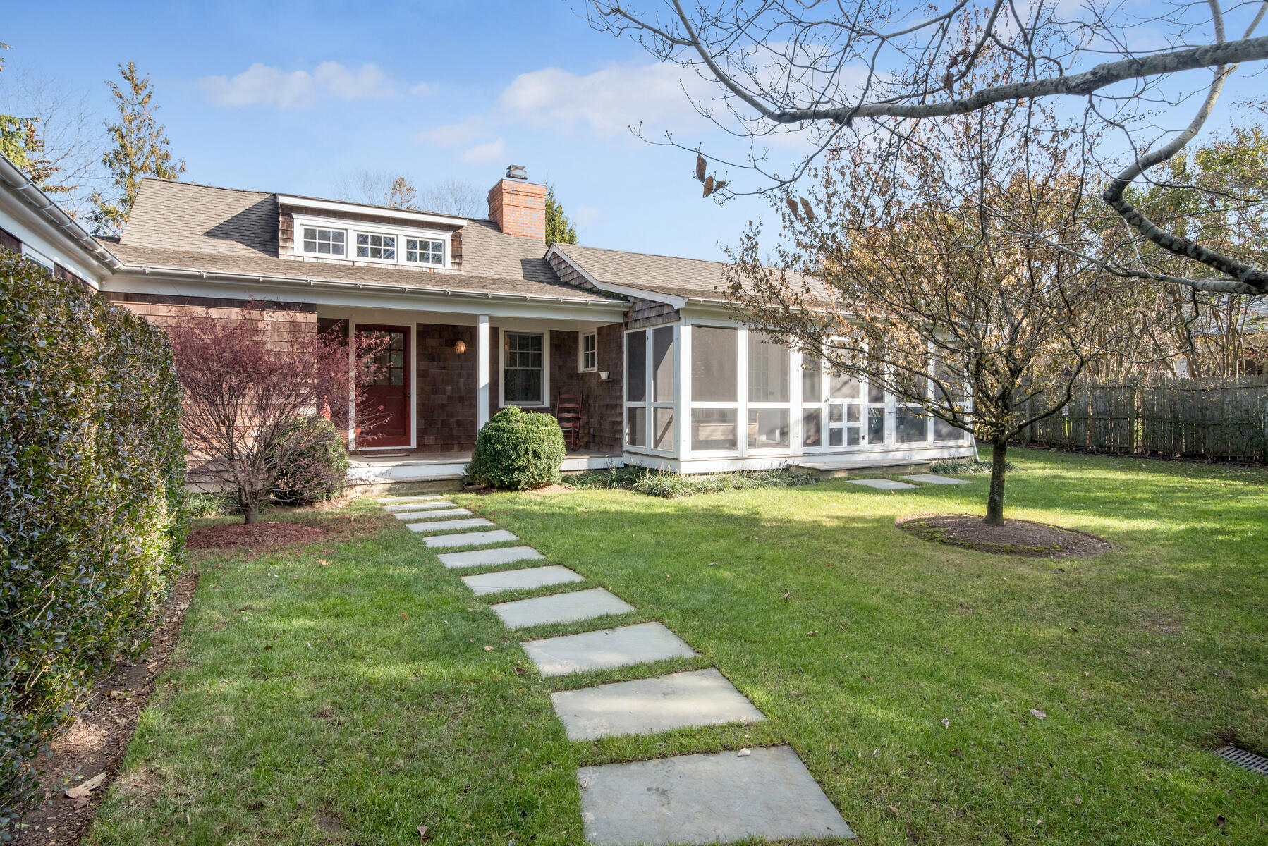 Hedges Lane, Amagansett, Hamptons, NY - 4 Bedrooms  
3 Bathrooms - 