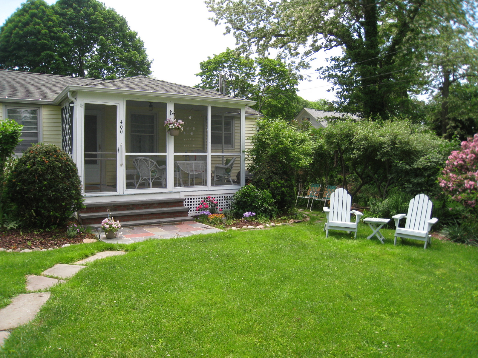 400 Orchard Street  #2, New Suffolk, Hamptons, NY - 2 Bedrooms  
1 Bathrooms - 