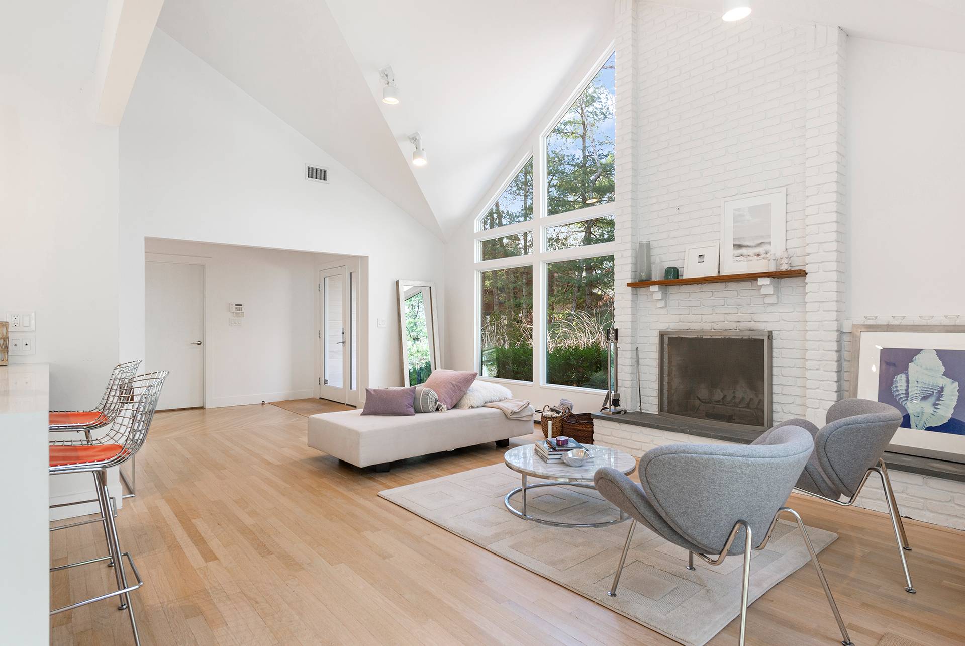 Rental Property at 31 Diane Drive, East Hampton, Hamptons, NY - Bedrooms: 3 
Bathrooms: 2.5  - $40,000 MO.