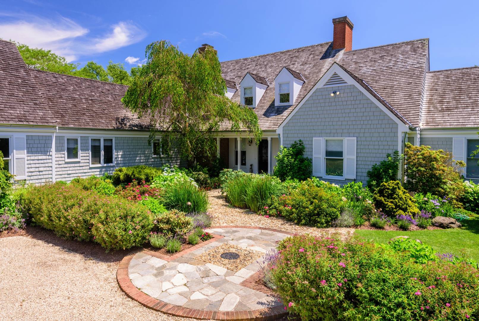 Closed 64 Duck Pond Lane, Village of Southampton, NY, ID 744098 Brown Harris Stevens