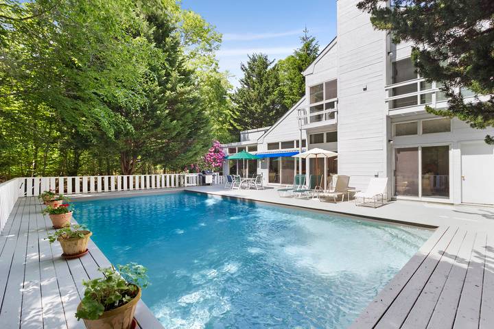 Rental Property at East Hampton, East Hampton, Hamptons, NY - Bedrooms: 3 
Bathrooms: 2  - $25,000 MO.