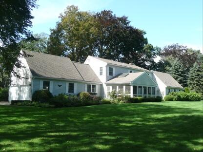 Rental Property at Bridgehampton, Bridgehampton, Hamptons, NY - Bedrooms: 4 
Bathrooms: 4  - $6,500 MO.