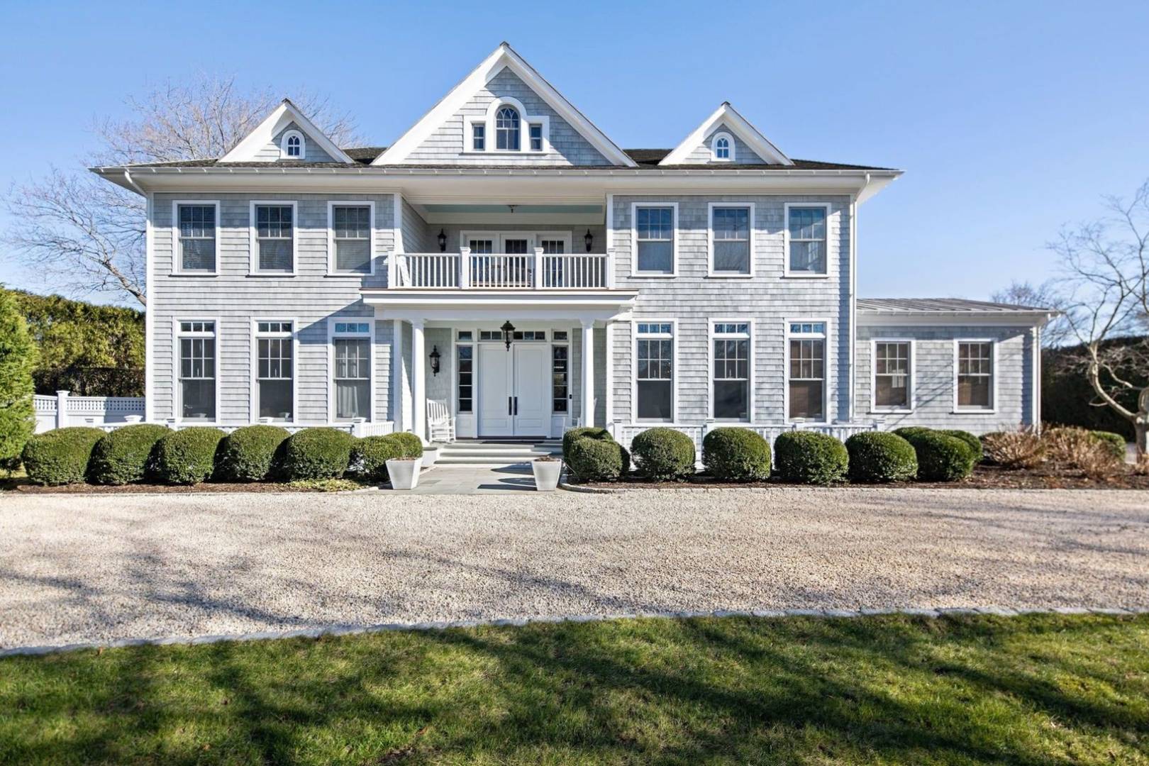 James Street, Village Of Southampton, Hamptons, NY - 6 Bedrooms  
7.5 Bathrooms - 