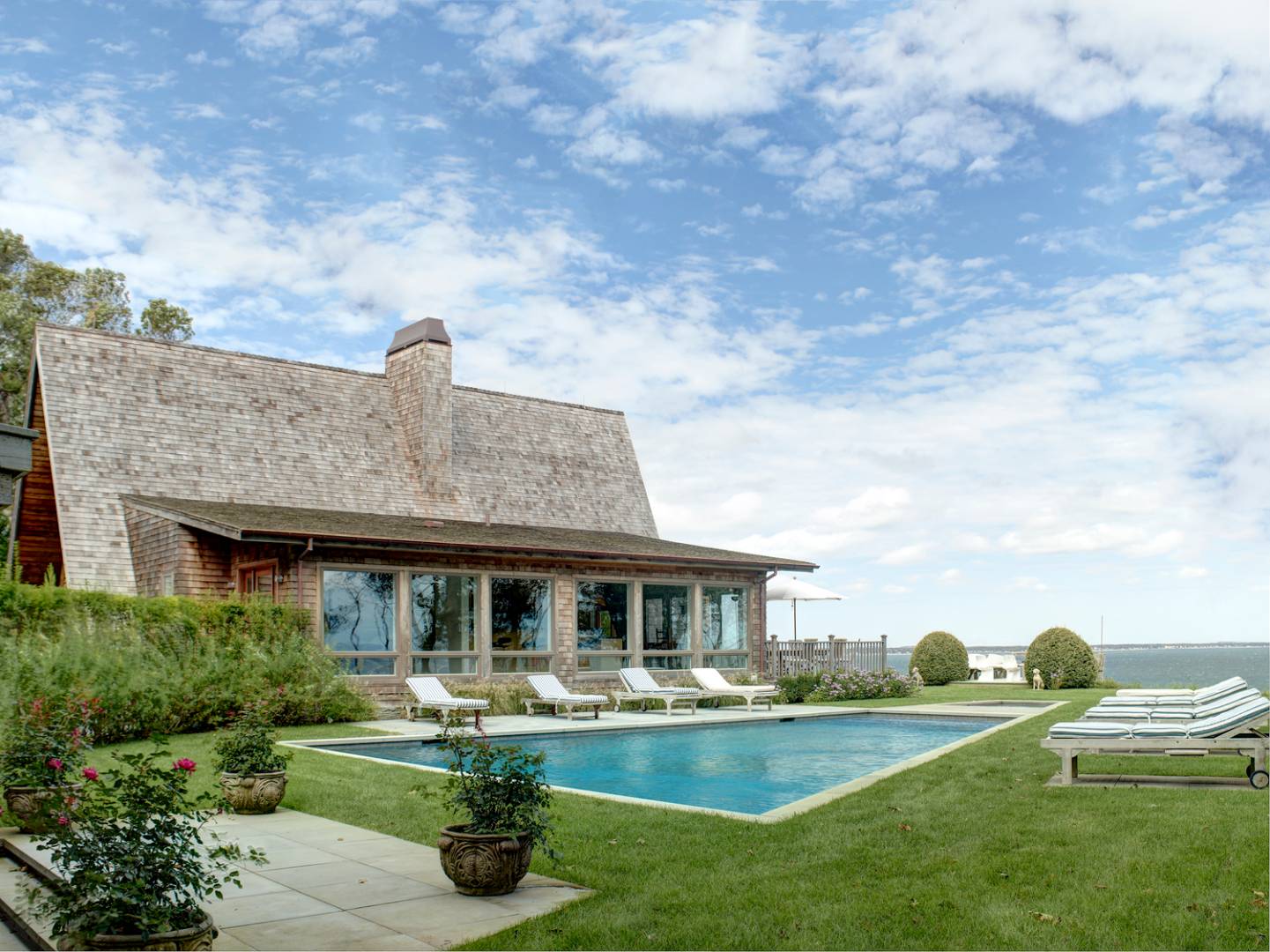 Rental Property at Southampton, Southampton, Hamptons, NY - Bedrooms: 6 
Bathrooms: 6.5  - $110,000 MO.