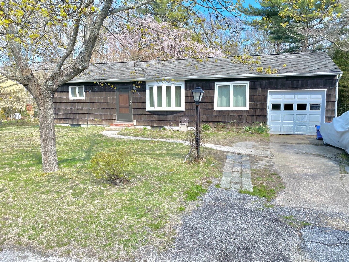 Photo 1 of 139 Spinney Road, East Quogue, NY, $550,000, Web #: 878107