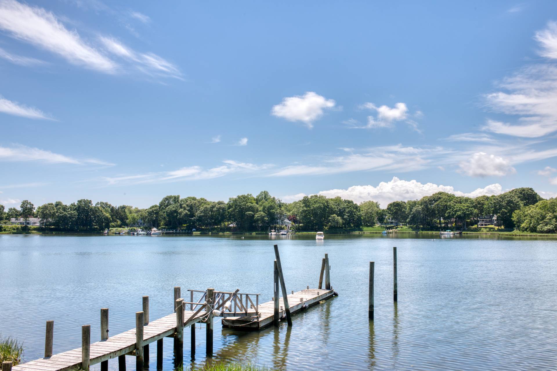 Rental Property at Shelter Island, Shelter Island, Hamptons, NY - Bedrooms: 4 
Bathrooms: 4  - $43,000 MO.