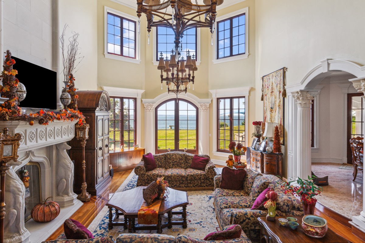 Photo 1 of 70 Crane Neck Road, Brookhaven, NY, $8,950,000, Web #: 905778