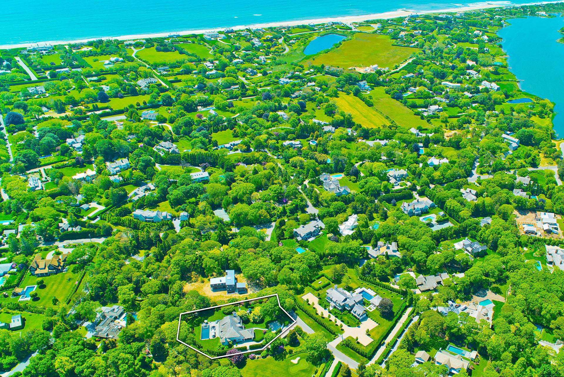 Property for Sale at 77 Jericho Road, Village Of East Hampton, Hamptons, NY - Bedrooms: 6 
Bathrooms: 5.5  - $12,595,000