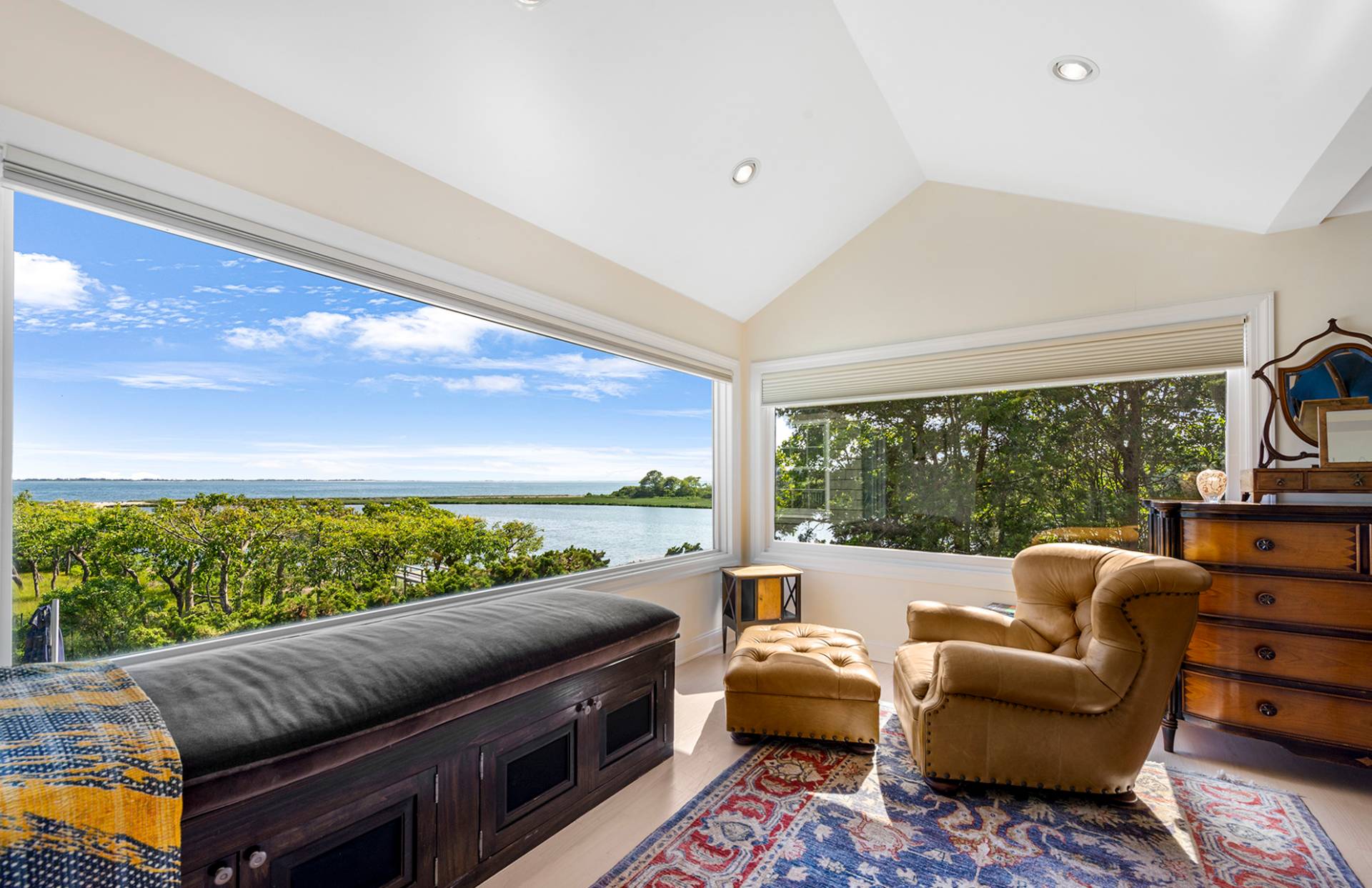 Photo 1 of 134 Middle Pond Road, Southampton, NY, $5,500,000, Web #: 912568