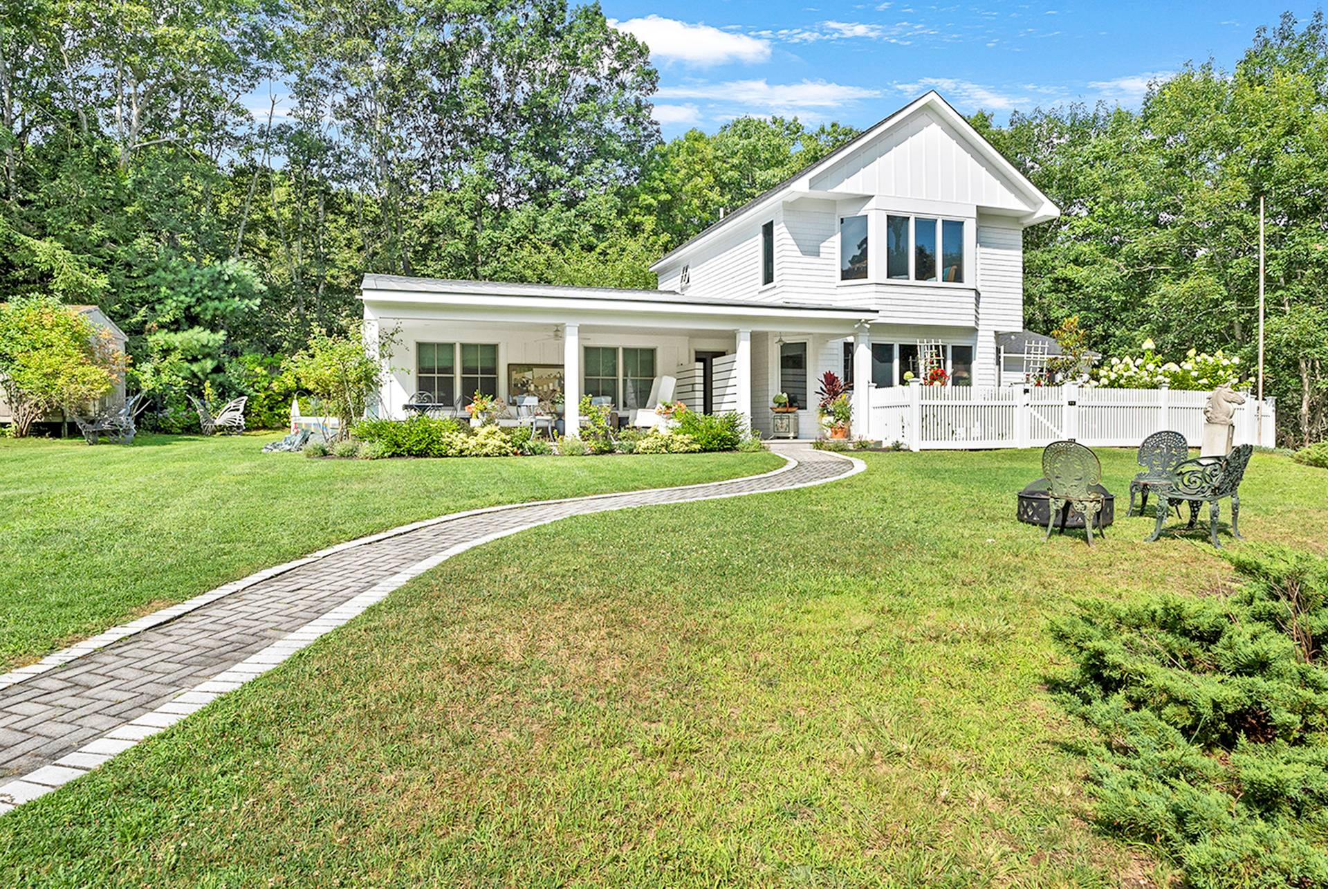 Property for Sale at 36 Breezy Drive, Sag Harbor, Hamptons, NY - Bedrooms: 4 
Bathrooms: 3  - $2,450,000