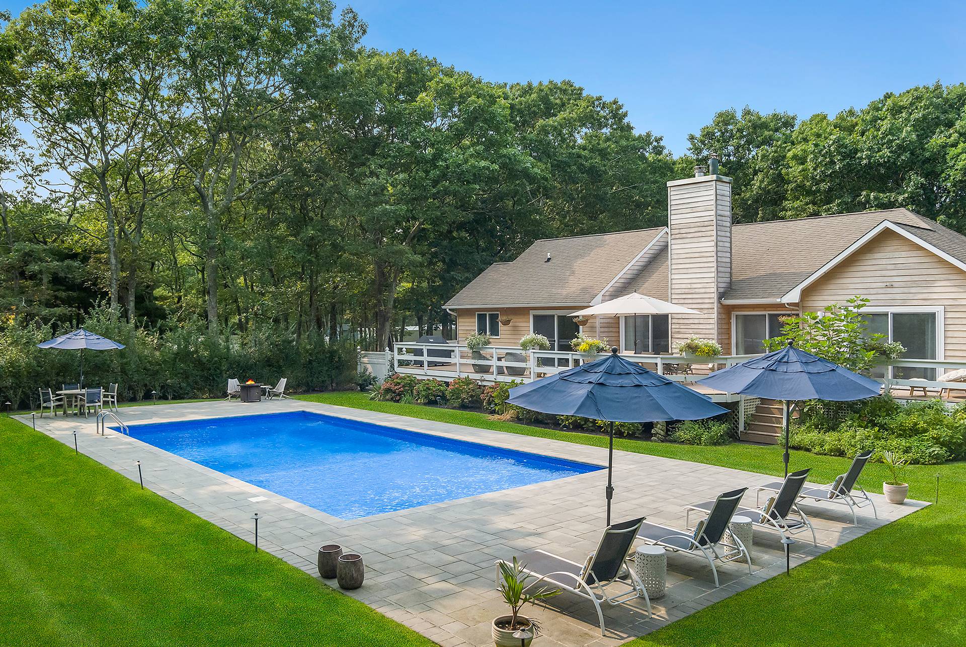 2 Douglas Court, Hampton Bays, Hamptons, NY - 4 Bedrooms  
3 Bathrooms - 