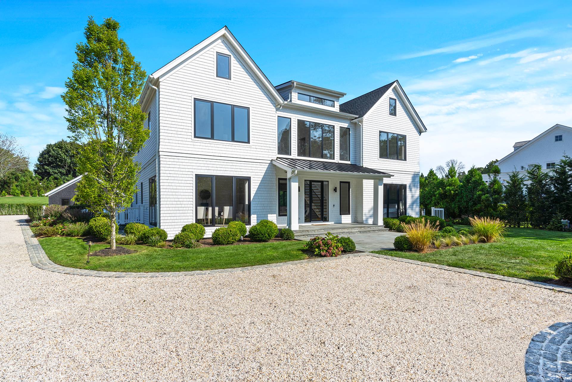 276 N Main Street, Village Of Southampton, Hamptons, NY - 7 Bedrooms  
9.5 Bathrooms - 