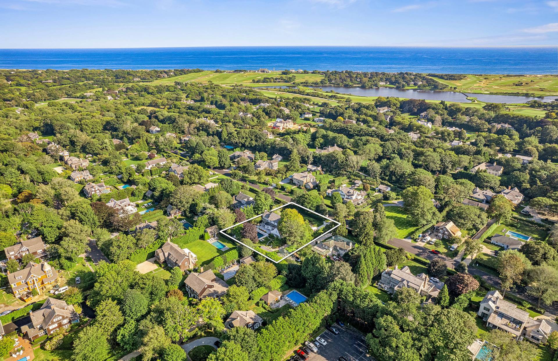 Property for Sale at 32 Davids Lane, Village Of East Hampton, Hamptons, NY - Bedrooms: 6 
Bathrooms: 4.5  - $10,095,000