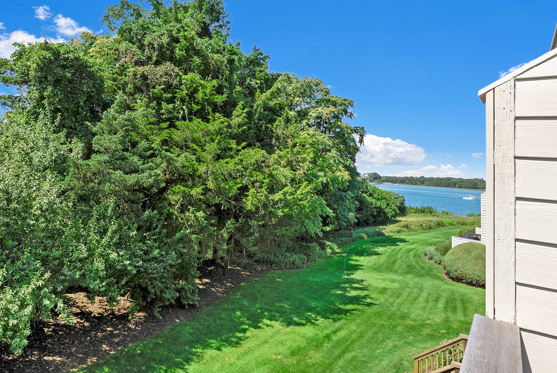 68 West Water Street  Unit #29, Village Of Sag Harbor, Hamptons, NY - 3 Bedrooms  
2.5 Bathrooms - 