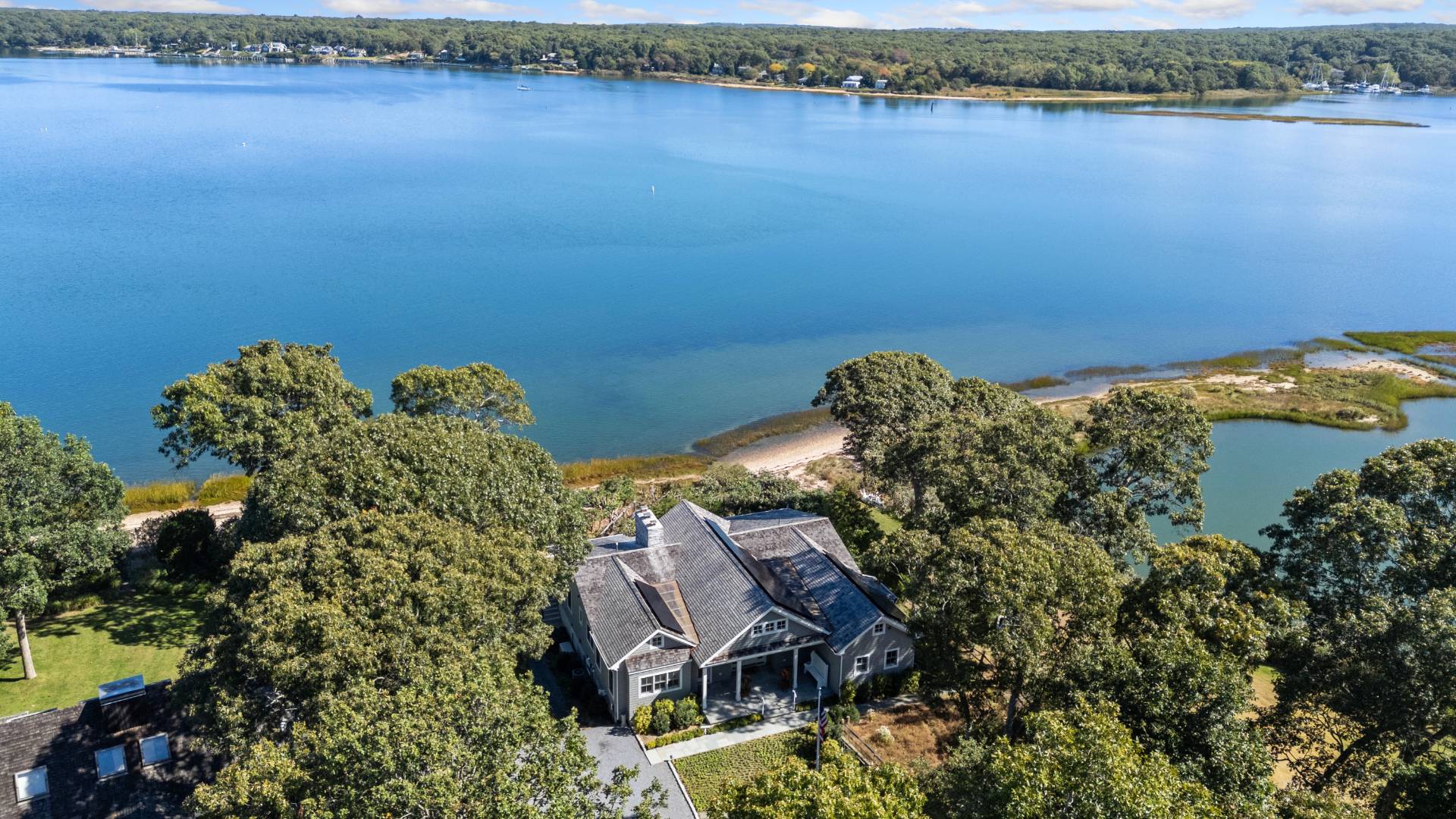 Photo 1 of 84 Oyster Shores Road, East Hampton, NY, $5,750,000, Web #: 918752