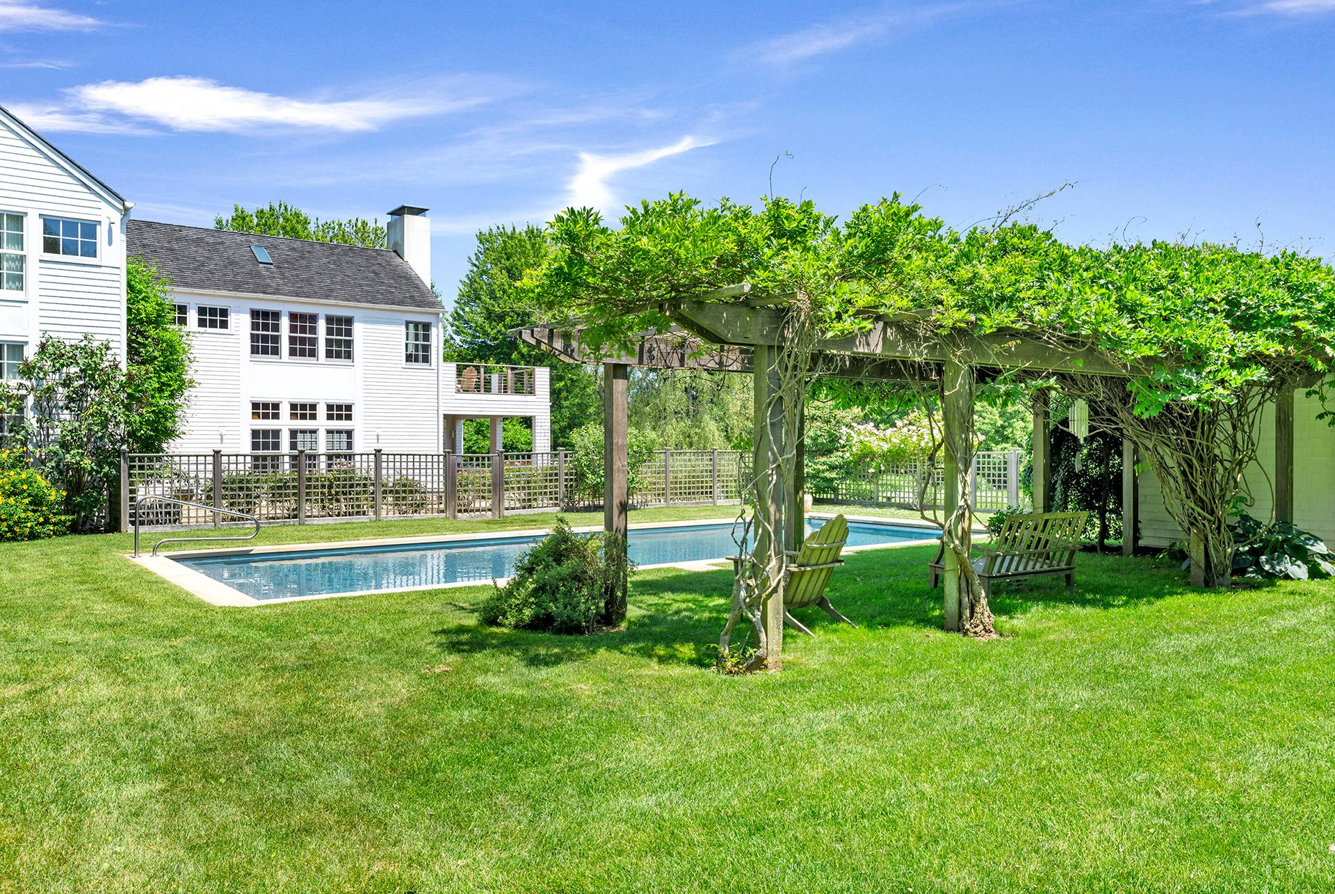 Photo 1 of 53 Bay Avenue, Water Mill, NY, $6,735,000, Web #: 919509