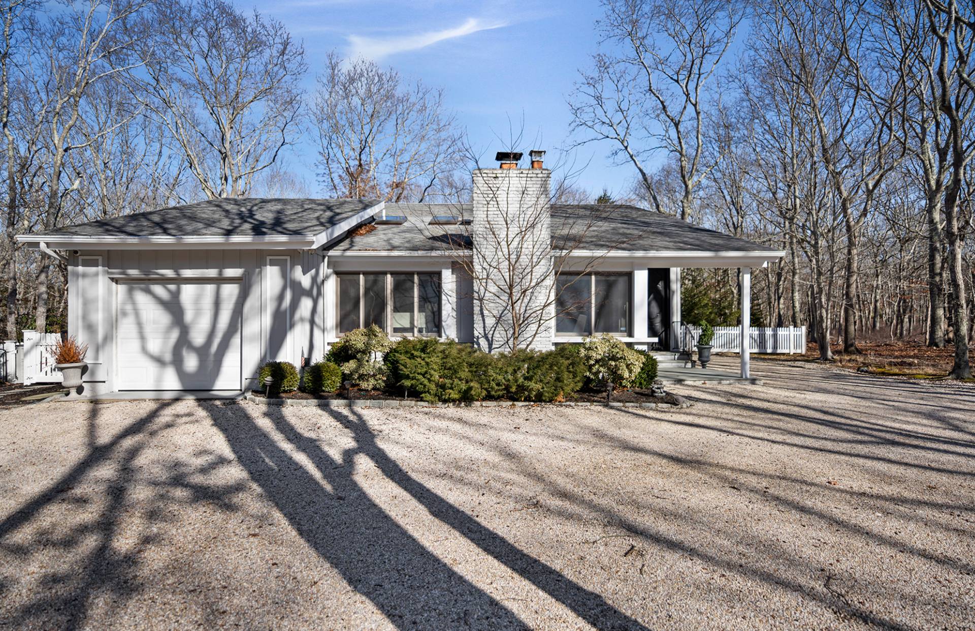 1824 Majors Path  Southampton, Southampton, Hamptons, NY - 3 Bedrooms  
3 Bathrooms - 