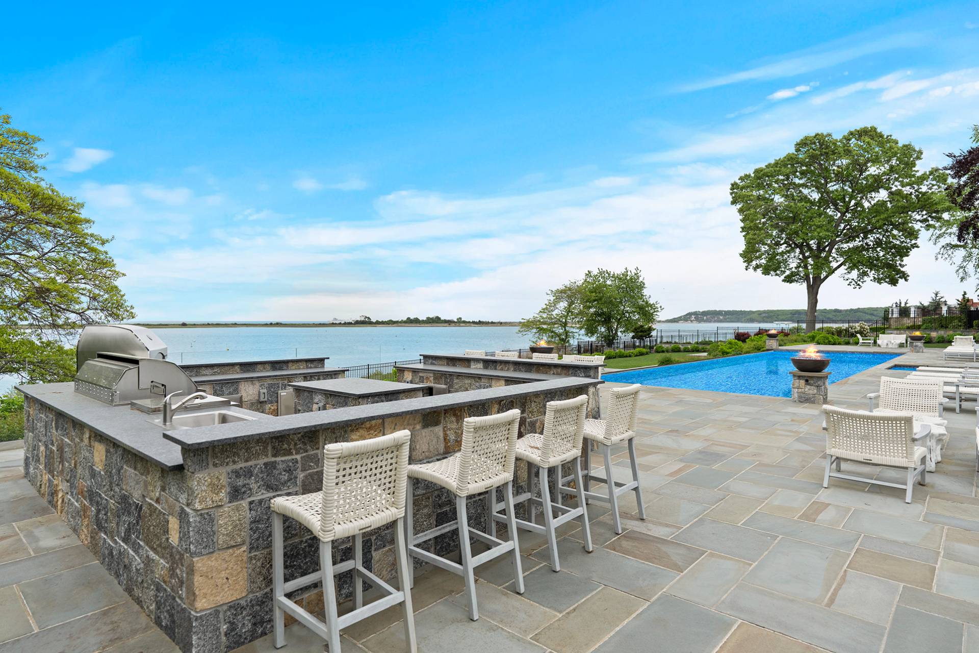 Photo 1 of 25 Brewster Lane, East Setauket, NY, $12,500,000, Web #: 921961