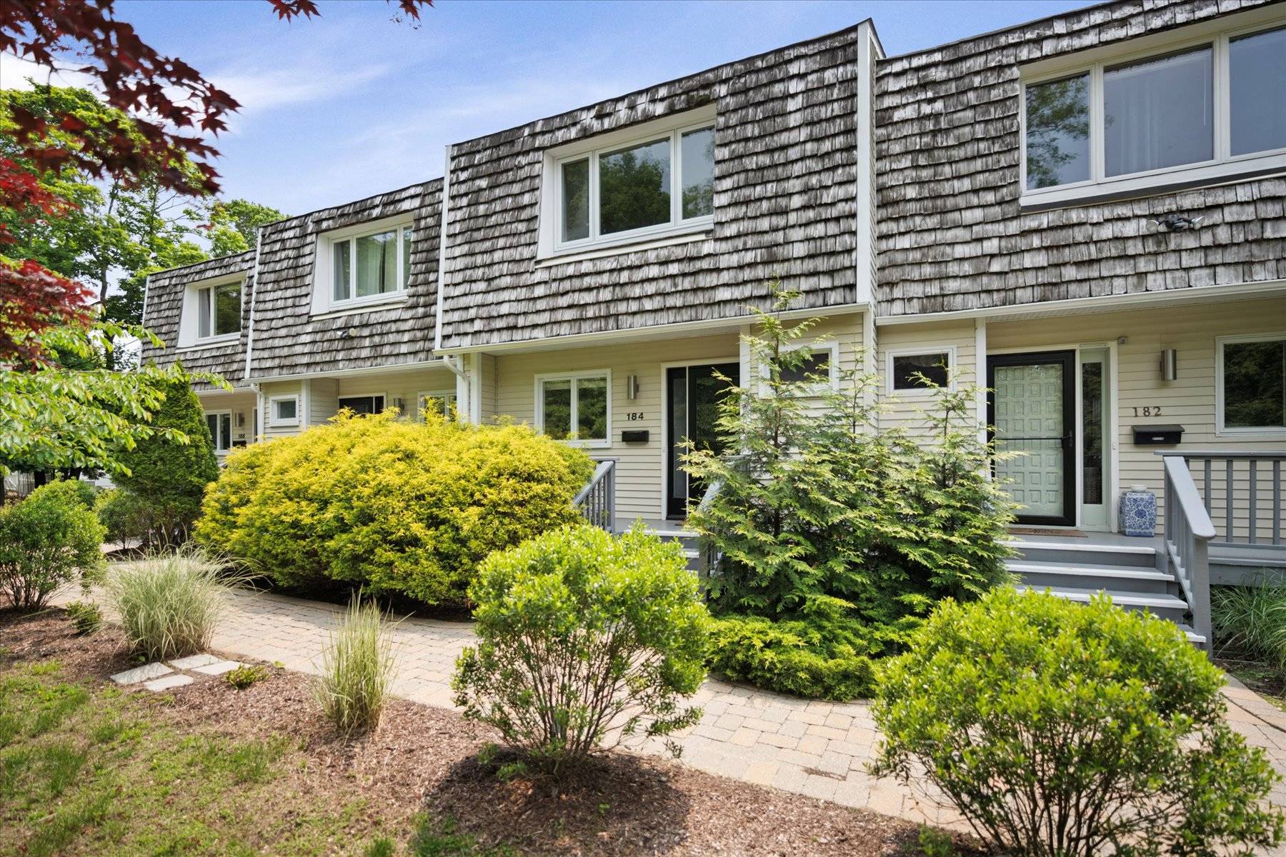 184 Main Street, Village Of Westhampton Beach, Hamptons, NY - 2 Bedrooms  
2.5 Bathrooms - 