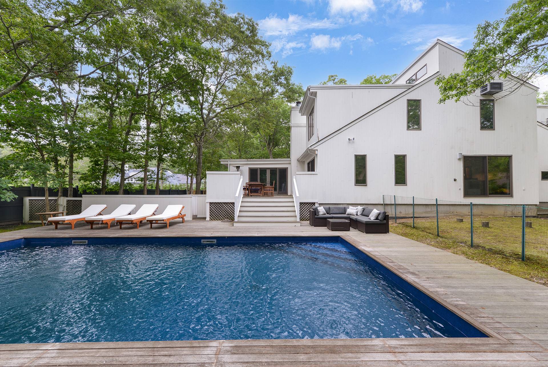 Rental Property at Undisclosed Address, Hampton Bays, Hamptons, NY - Bedrooms: 3 
Bathrooms: 3  - $30,000 MO.