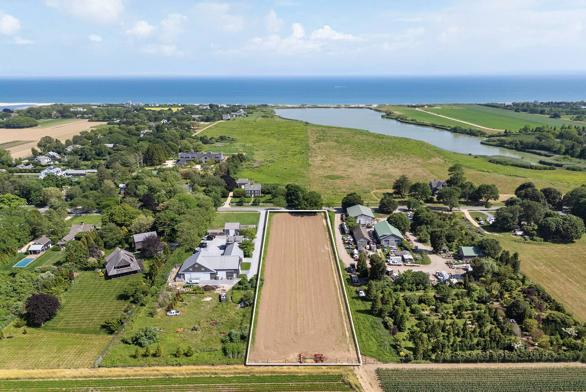 89 Wainscott Main Street, Wainscott, Hamptons, NY -  - 
