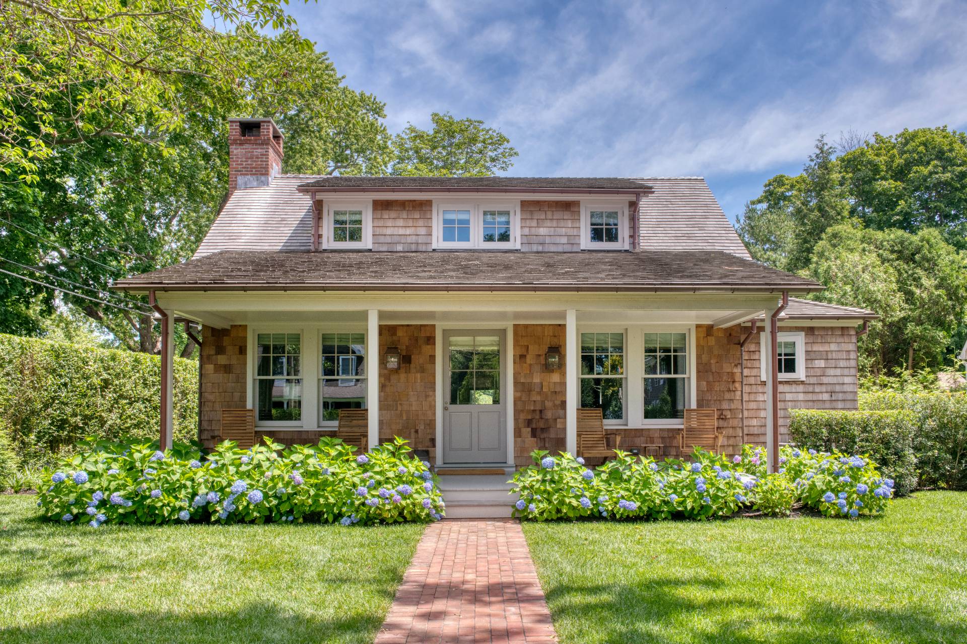 Photo 1 of 128 Halsey Street, Village of Southampton, NY, $3,850,000, Web #: 924735
